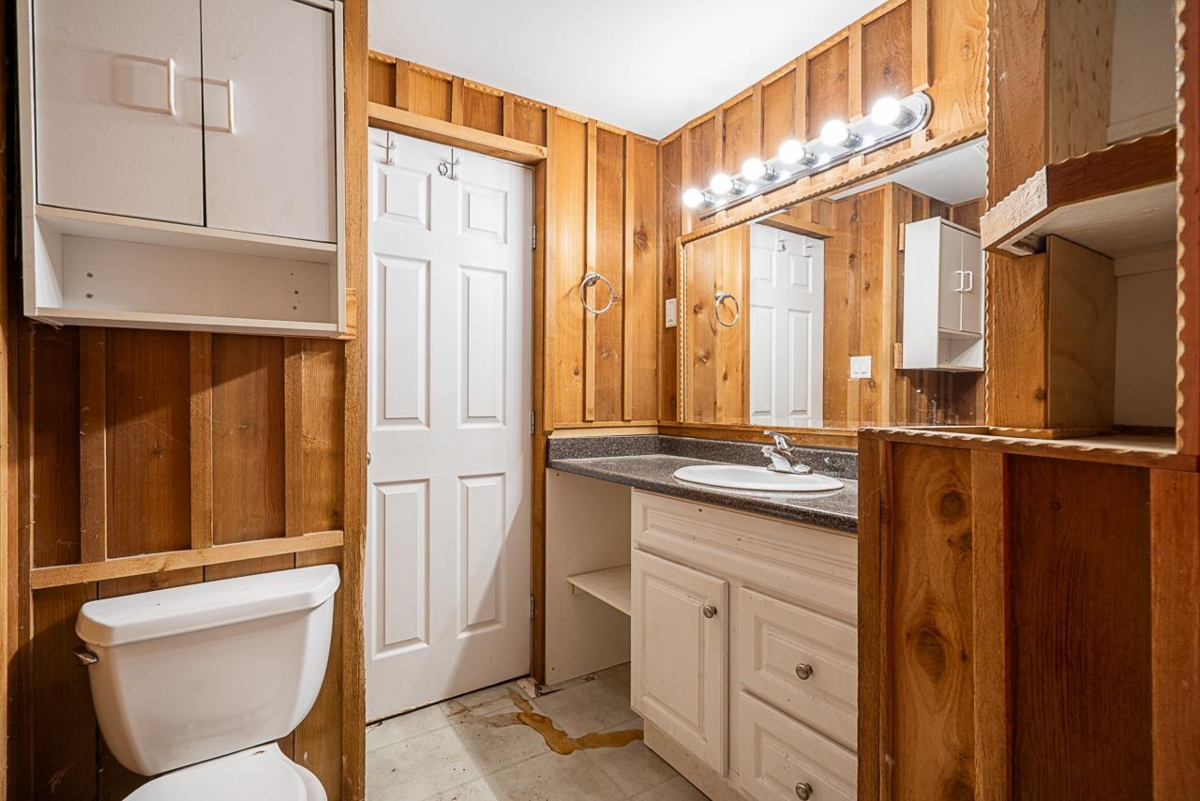 Powder Room Photo of 54 26892 Fraser Highway, Langley, BC