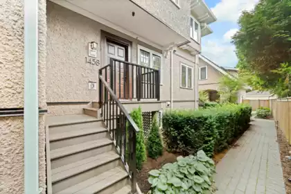 Hot Tub / Spa Photo of 1458 W 45th Avenue, Vancouver, BC