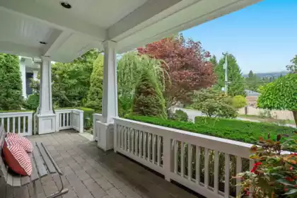 938 Kings Avenue, West Vancouver, BC, West Vancouver — Single Family Residence for sale