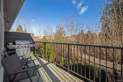 Kitchen Photo of 9 8370 202b Street, Langley, BC