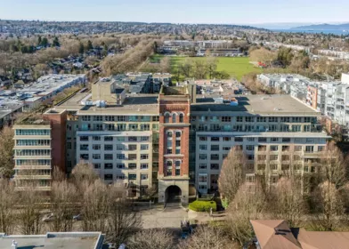 804 2799 Yew Street, Vancouver, BC, Kitsilano — 2 bed apartment/condo for sale