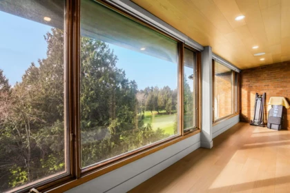 Hot Tub / Spa Photo of 7353 Yew Street, Vancouver, BC