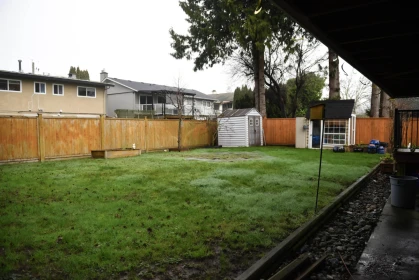 Powder Room Photo of 5471 44 Avenue, Ladner, BC