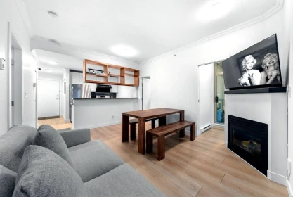 1805 928 Richards Street, Vancouver, BC