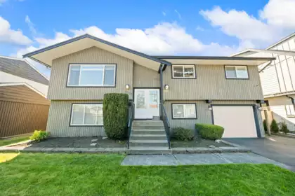Front exterior of 4517 46a Street, Ladner, BC