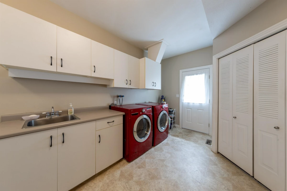 Office / Den Photo of 2065 132a Street, Surrey, BC