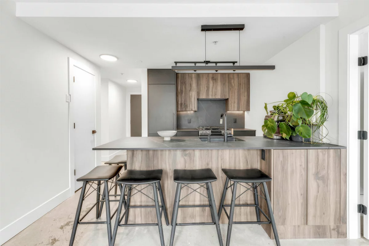 Family Room Photo of 505 928 Richards Street, Vancouver, BC