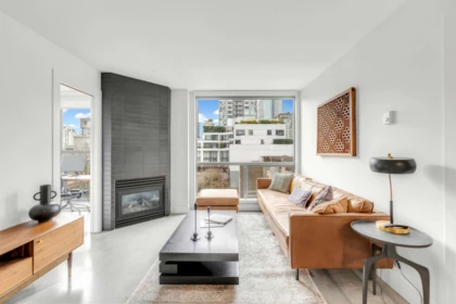 505 928 Richards Street, Vancouver, BC