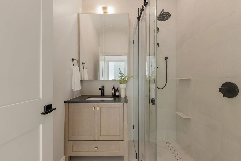 Office / Den Photo of 2544 Grant Street, Vancouver, BC