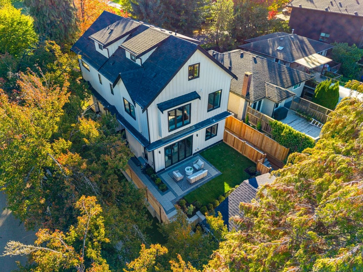 Basement Recreation Room Photo of 487 E 31 Avenue, Vancouver, BC