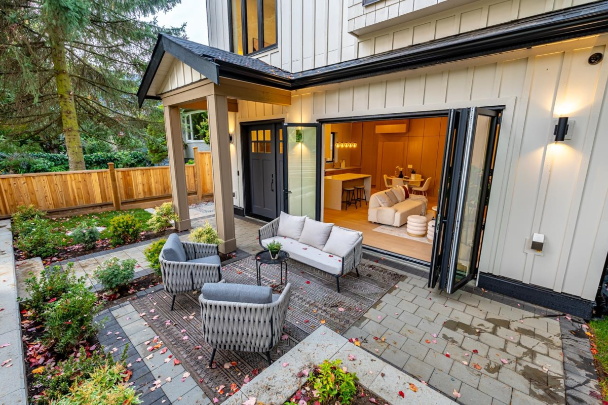 Exterior Rear Photo of 487 E 31 Avenue, Vancouver, BC