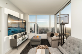 3003 13615 Fraser Highway, Surrey, BC