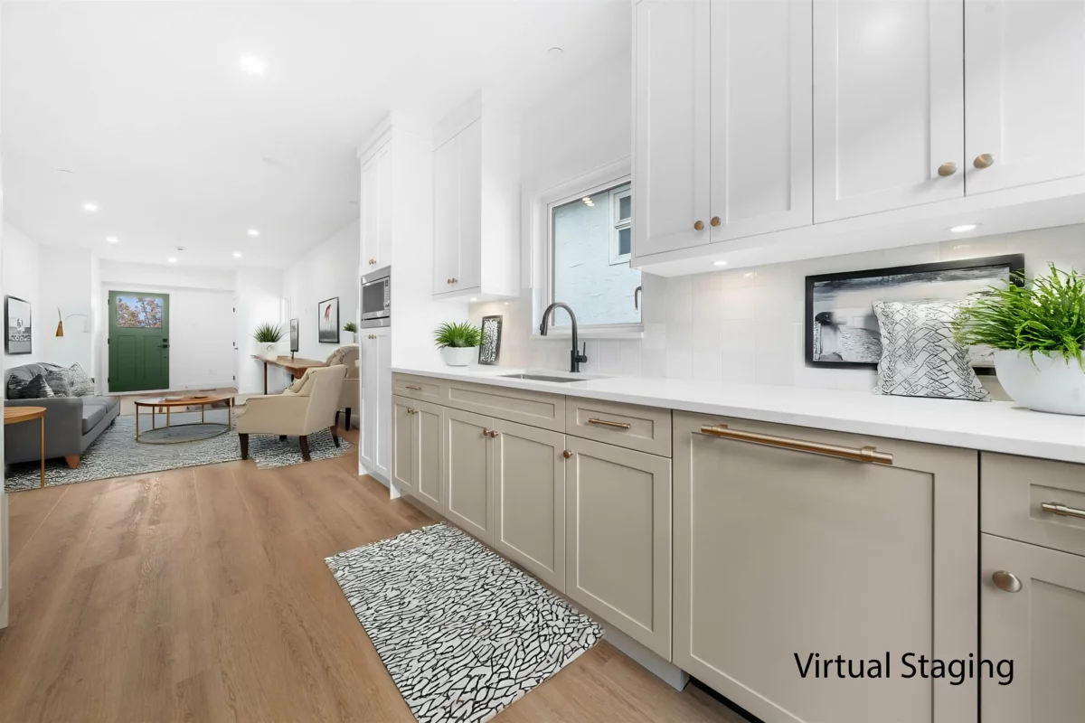 Family Room Photo of 2530 Mcgill Street, Vancouver, BC