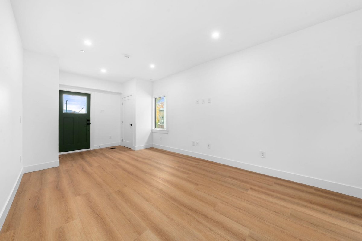 Garage Interior Photo of 2530 Mcgill Street, Vancouver, BC