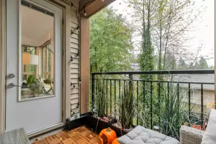 Powder Room Photo of 310 1111 E 27th Street, North Vancouver, BC
