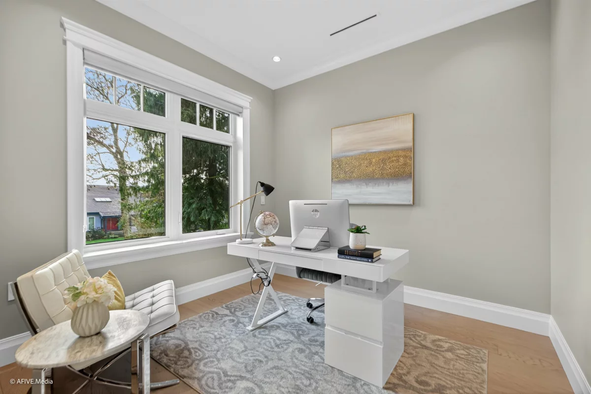 Breakfast Nook Photo of 3349 W 37th Avenue, Vancouver, BC