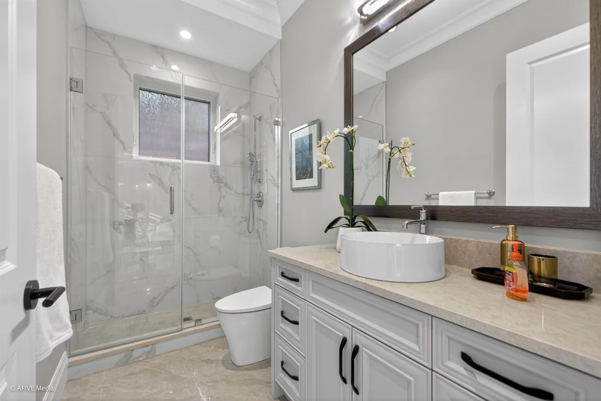 Primary Bedroom Photo of 3349 W 37th Avenue, Vancouver, BC