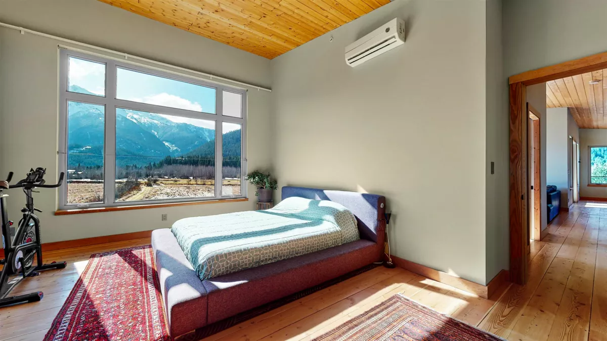 Mudroom Photo of 1380 Collins Road, Pemberton, BC