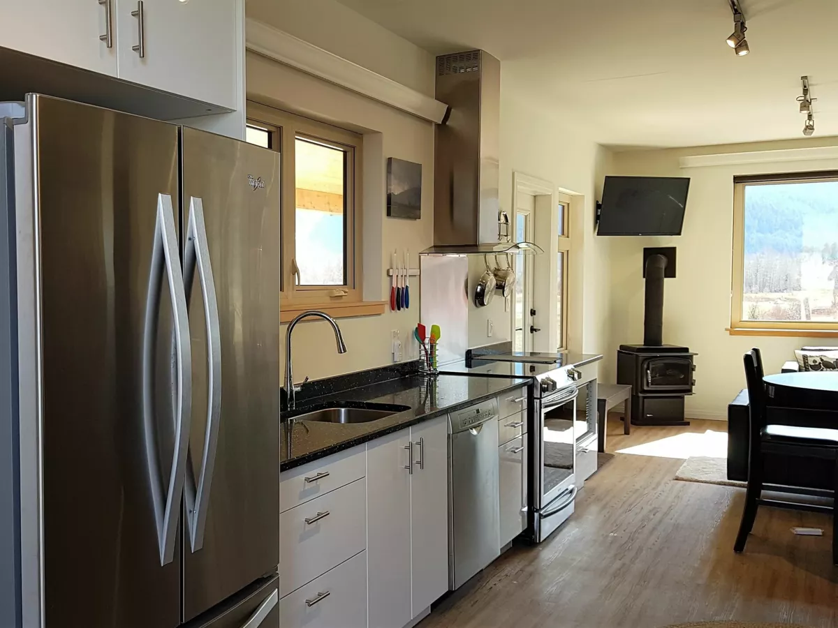 Outdoor Deck Photo of 1380 Collins Road, Pemberton, BC