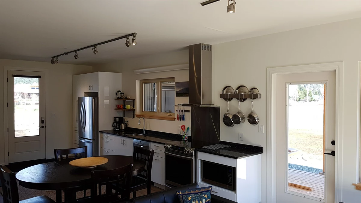 Outdoor Patio Photo of 1380 Collins Road, Pemberton, BC