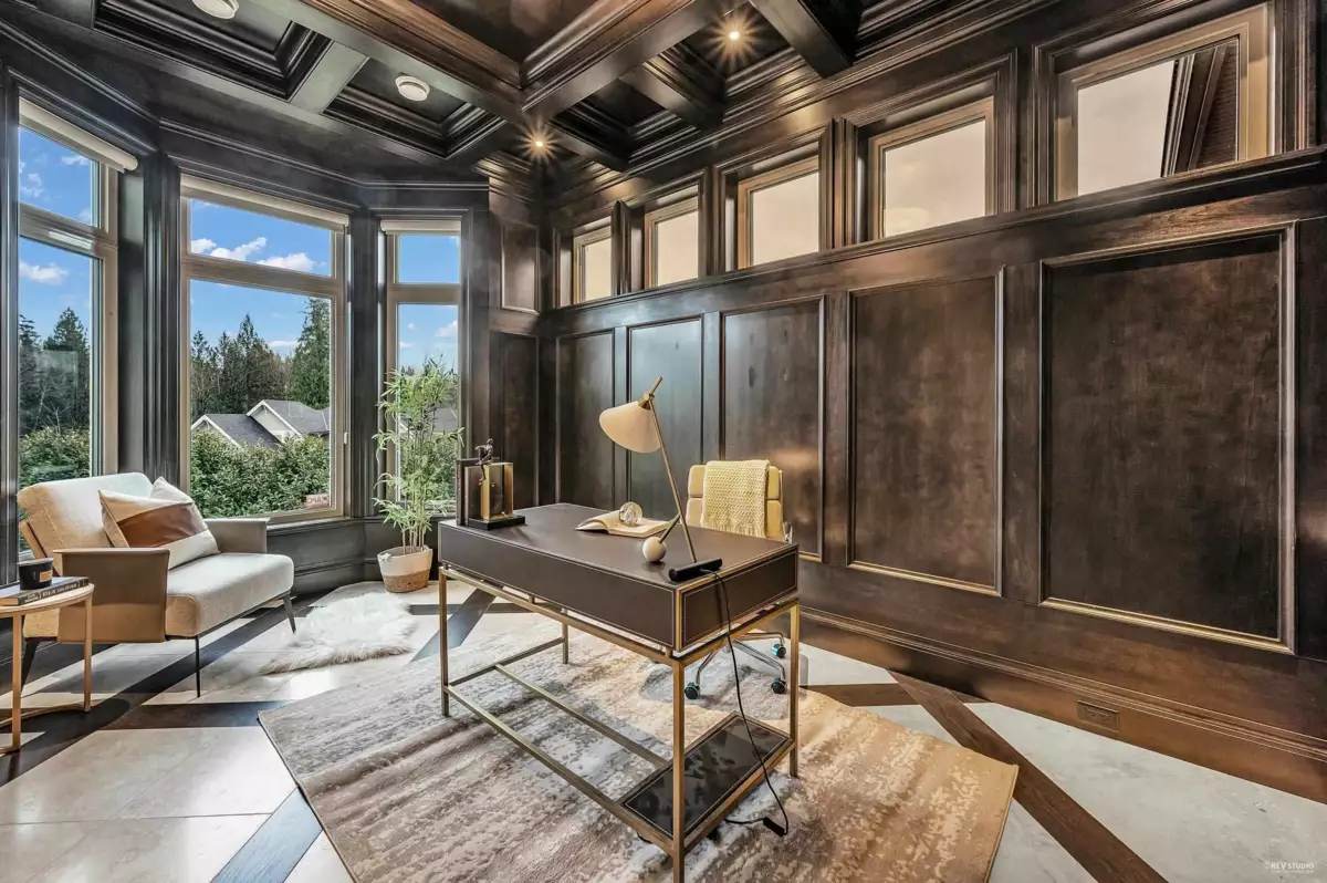 Dining Area Photo of 12055 265a Street, Maple Ridge, BC