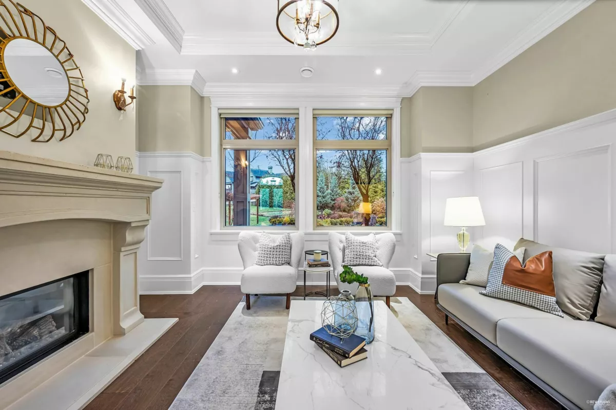 Guest Bathroom Photo of 12055 265a Street, Maple Ridge, BC