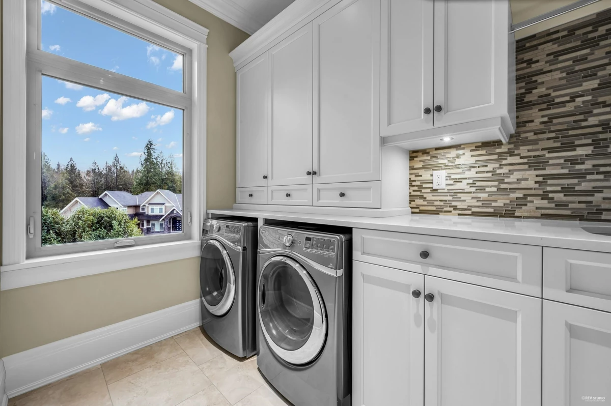 Outdoor Patio Photo of 12055 265a Street, Maple Ridge, BC