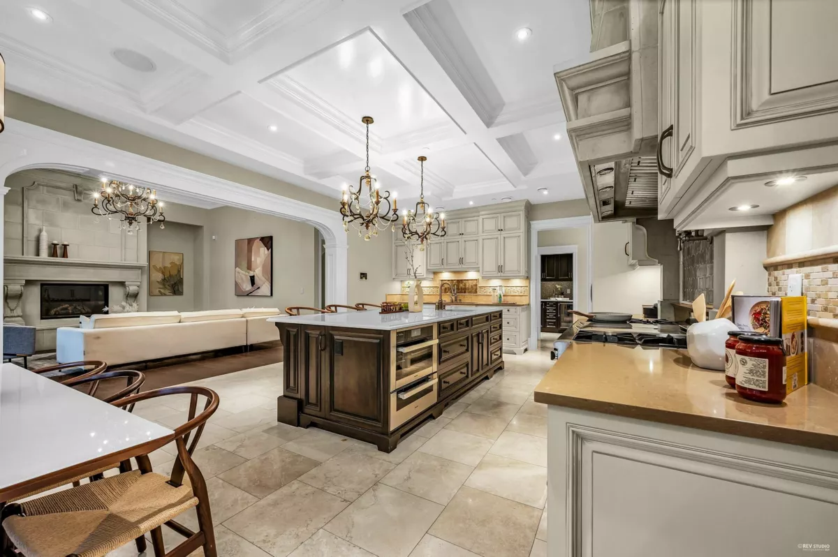 Primary Bathroom Photo of 12055 265a Street, Maple Ridge, BC