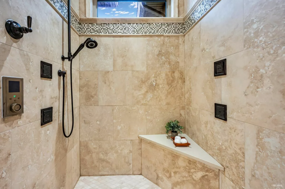 Staircase Photo of 12055 265a Street, Maple Ridge, BC