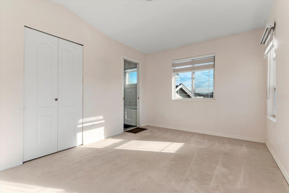 Backyard Photo of 31301 Ridgeview Drive, Abbotsford, BC