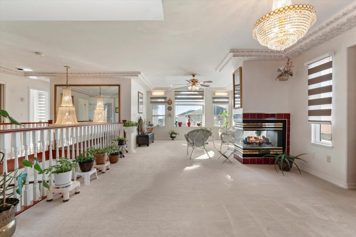 Pantry Photo of 31301 Ridgeview Drive, Abbotsford, BC