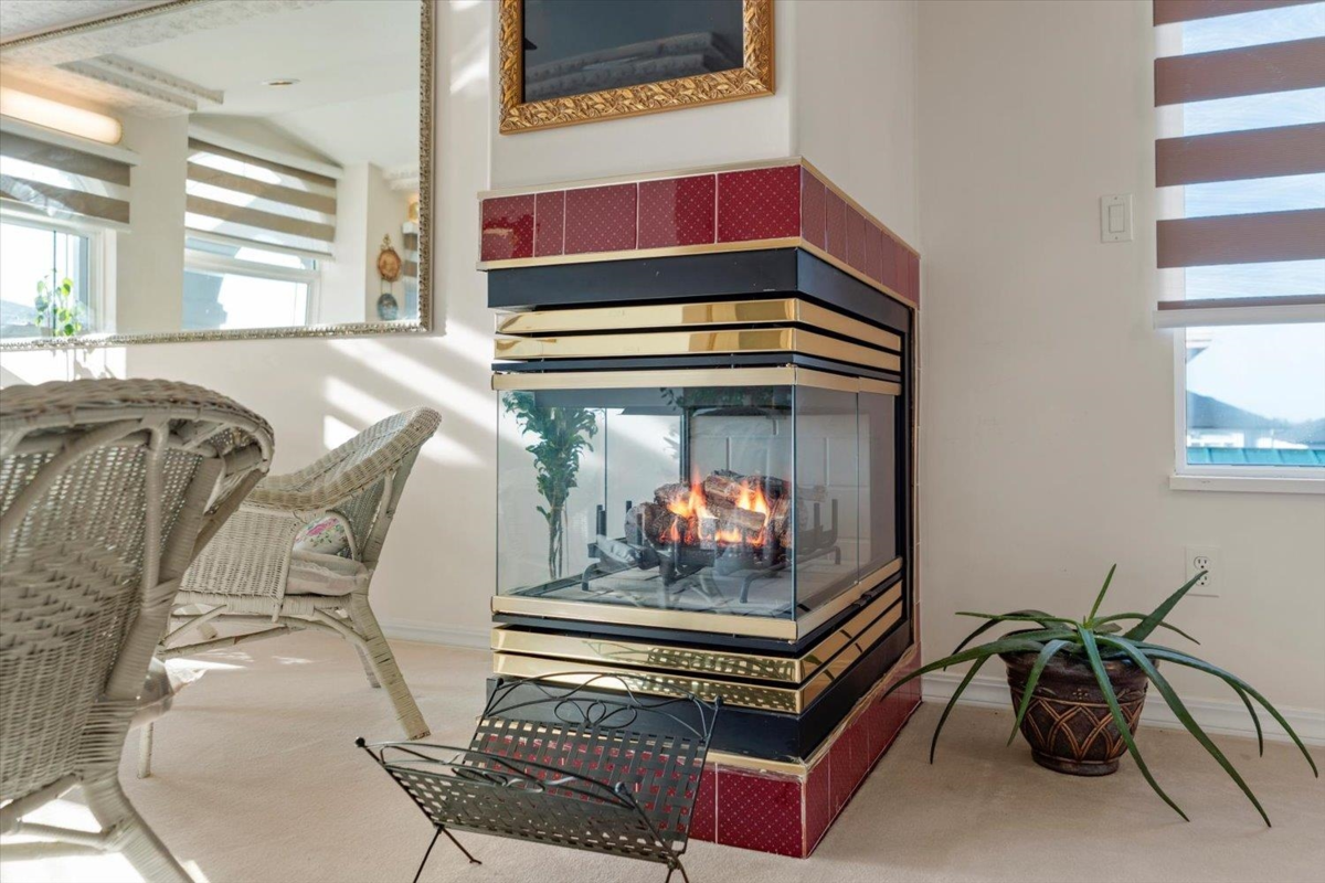 Primary Bathroom Photo of 31301 Ridgeview Drive, Abbotsford, BC