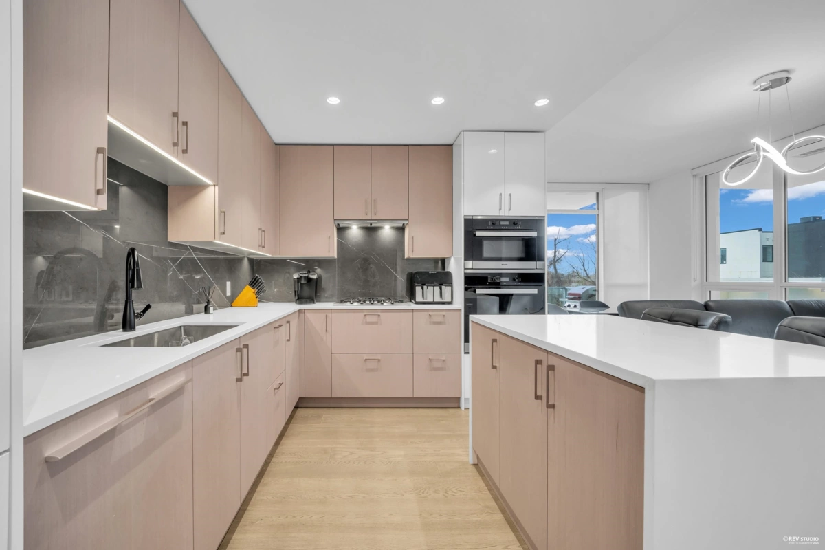 Family Room Photo of 203 1632 Lions Gate Lane, North Vancouver, BC