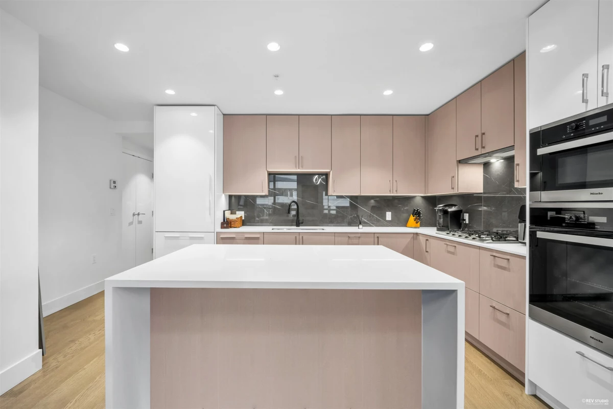 Living Room Photo of 203 1632 Lions Gate Lane, North Vancouver, BC