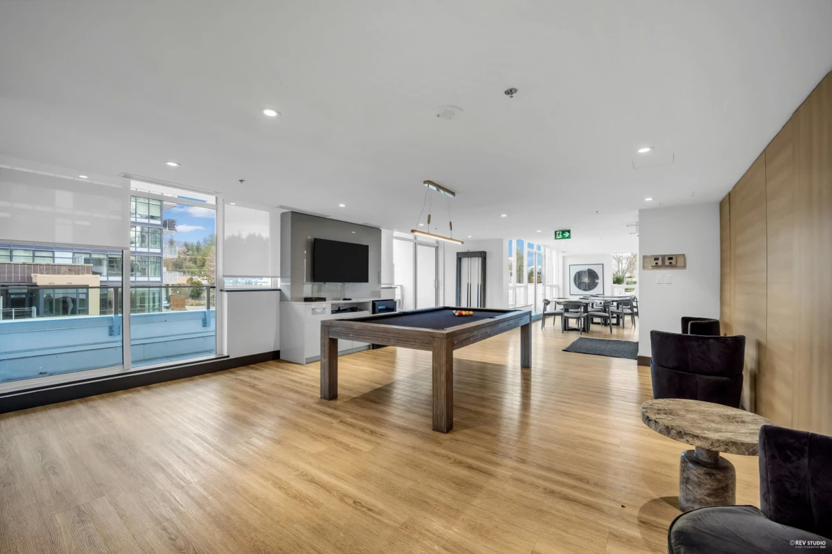 Outdoor Patio Photo of 203 1632 Lions Gate Lane, North Vancouver, BC