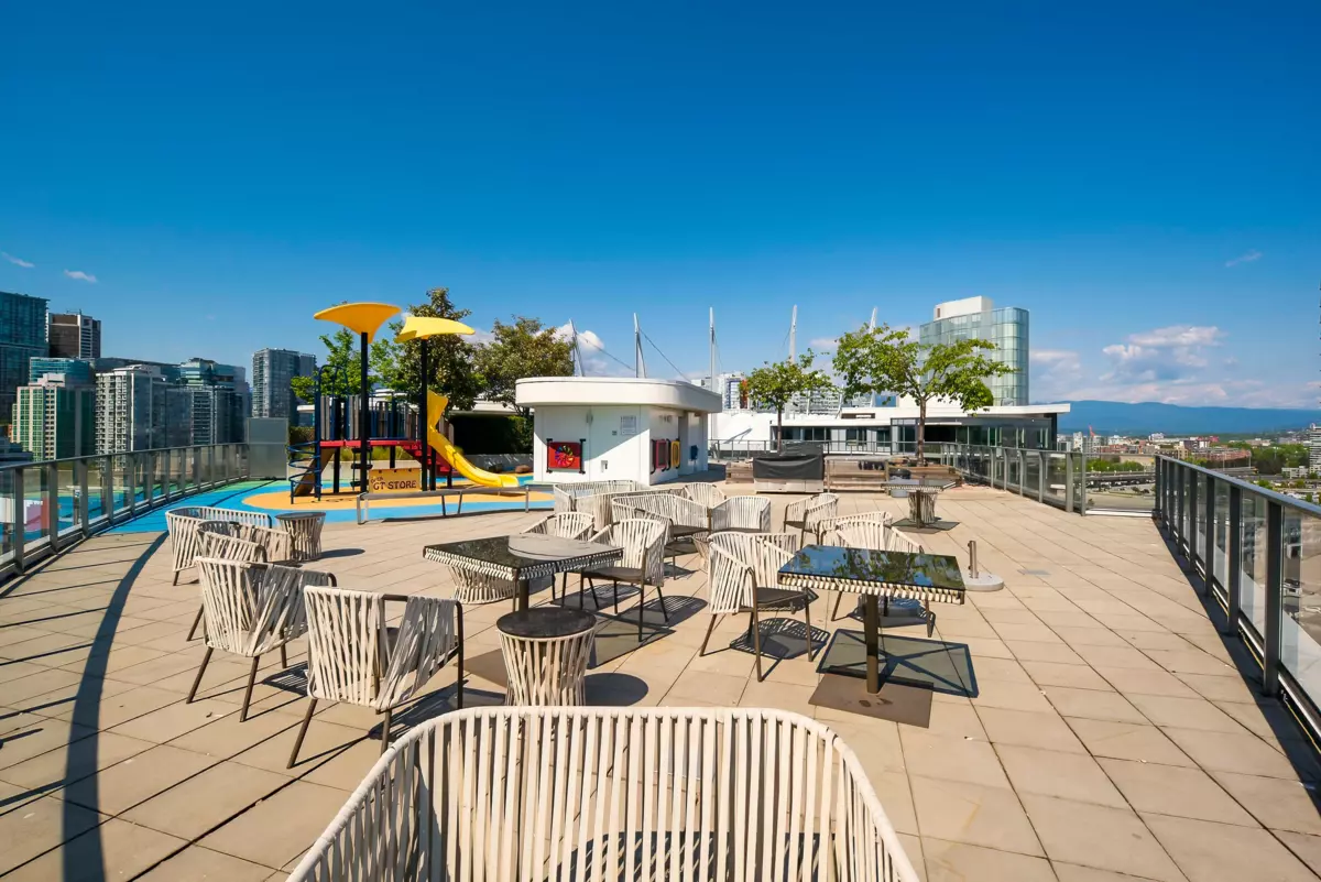 Community Amenities Photo (Clubhouse) of 1507 68 Smithe Street, Vancouver, BC