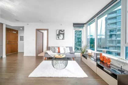 Breakfast Nook Photo of 1507 68 Smithe Street, Vancouver, BC