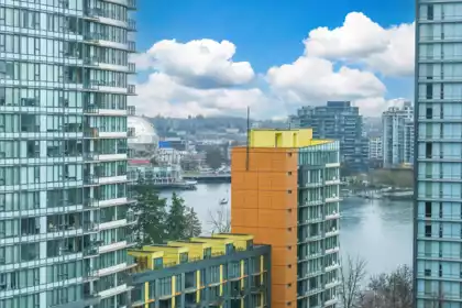 Outdoor Patio Photo of 1507 68 Smithe Street, Vancouver, BC