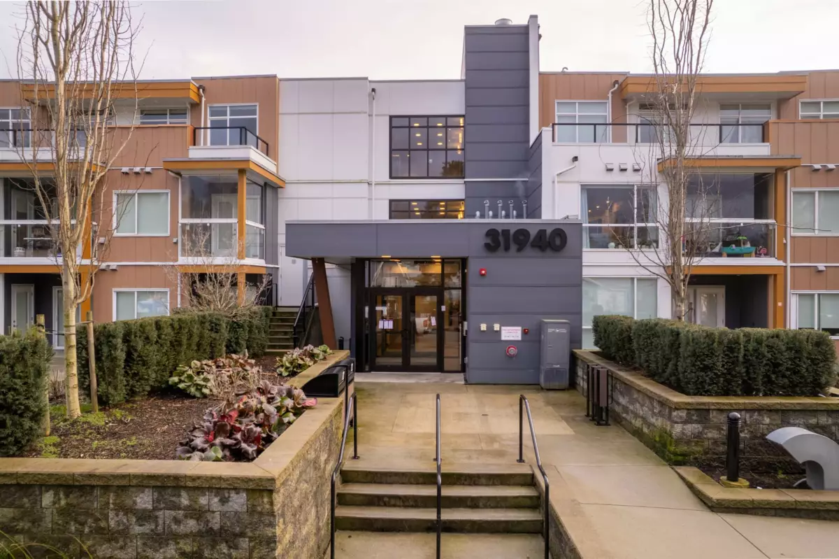 Mudroom Photo of B318 31940 Raven Avenue, Mission, BC