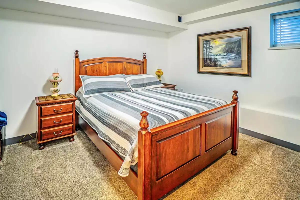 Laundry Room Photo of 19178 117a Avenue, Pitt Meadows, BC