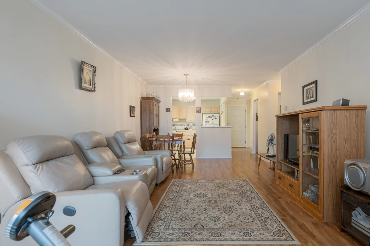 Bedroom 3 Photo of 315 32044 Old Yale Road, Abbotsford, BC