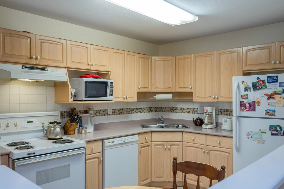 Powder Room Photo of 315 32044 Old Yale Road, Abbotsford, BC