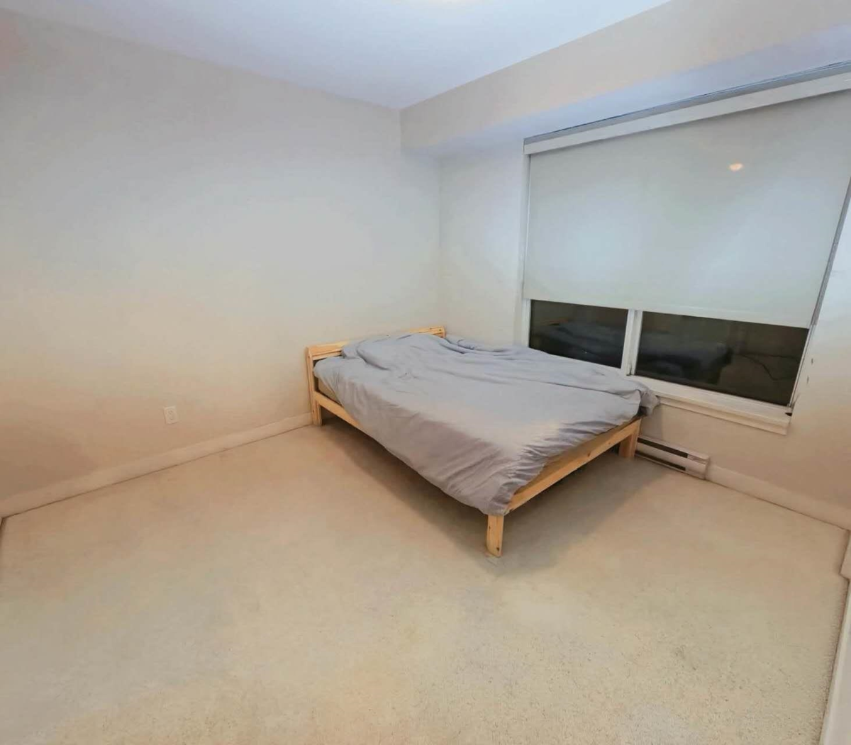 Kitchen Island Photo of 208 5555 Dunbar Street, Vancouver, BC