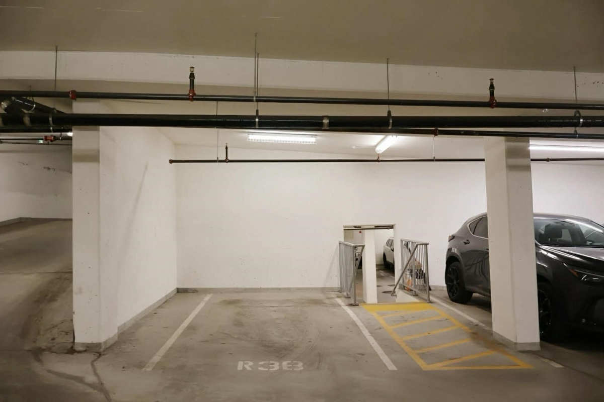 Loft / Bonus Room Photo of 208 5555 Dunbar Street, Vancouver, BC