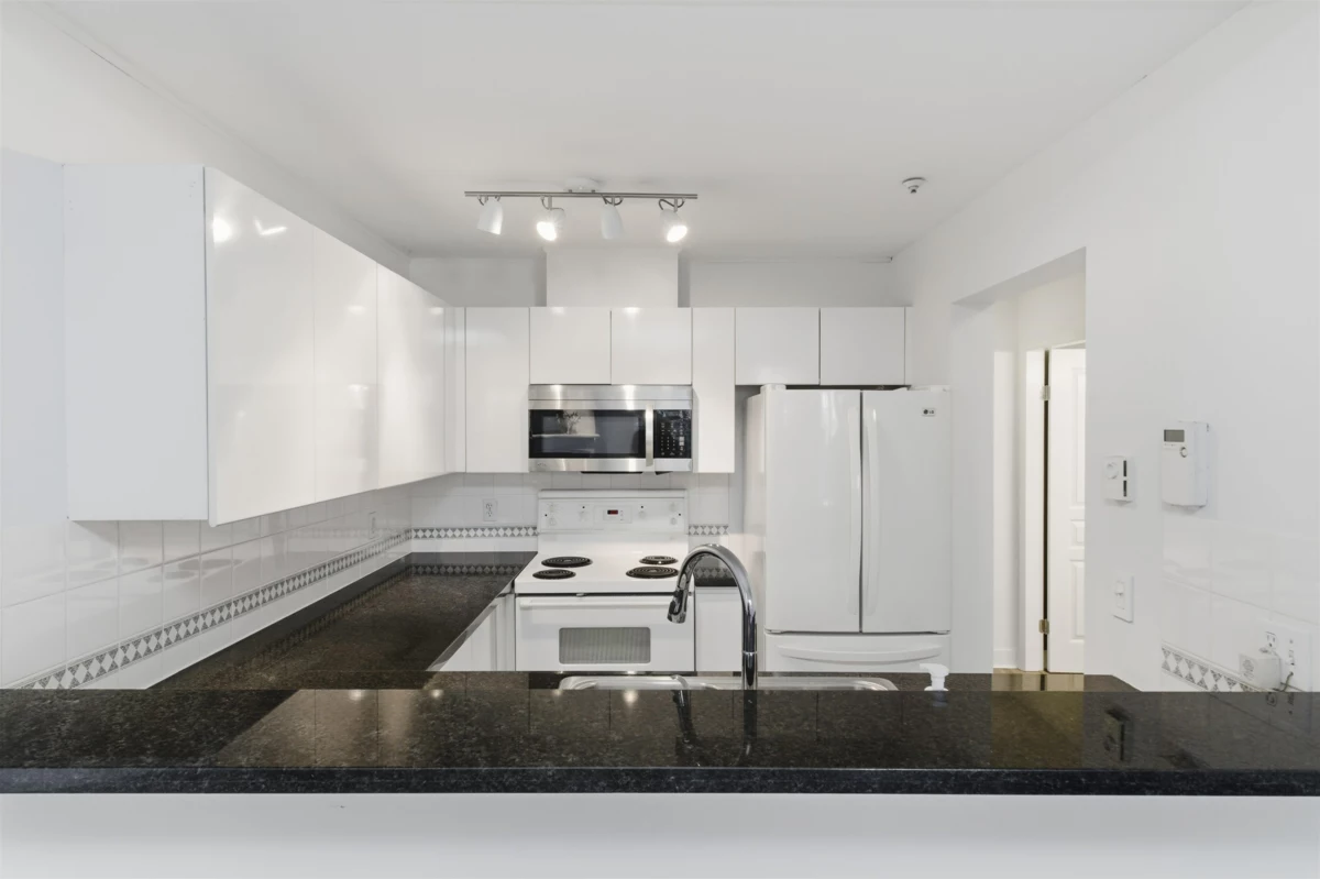 Office / Den Photo of 101 8460 Jellicoe Street, Vancouver, BC