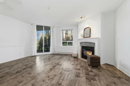 Kitchen Island Photo of 101 8460 Jellicoe Street, Vancouver, BC