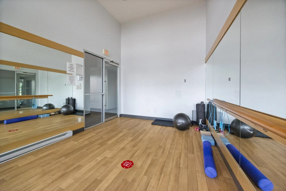 Basement Recreation Room Photo of 1208 958 Ridgeway Avenue, Coquitlam, BC