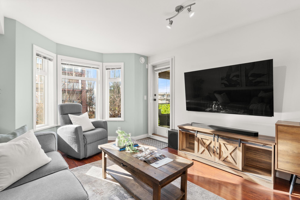 Family Room Photo of 236 5660 201a Street, Langley, BC