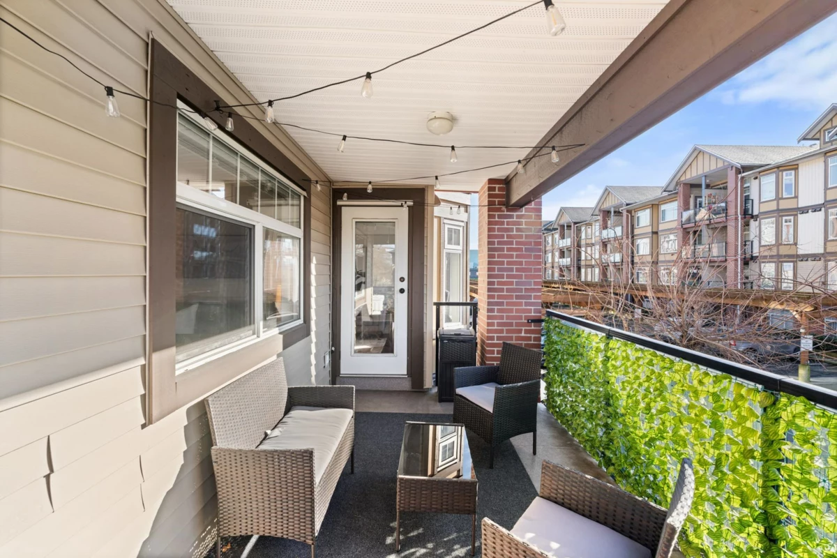 Laundry Room Photo of 236 5660 201a Street, Langley, BC