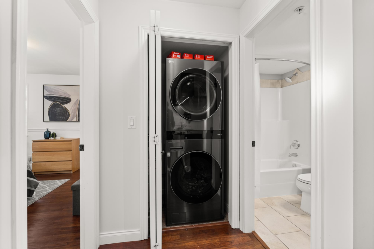 Walk-In Closet Photo of 236 5660 201a Street, Langley, BC